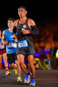 BIB: 4109, 41762
                            <button type="button" onclick="openModal(21534623)" class="btn btn-primary btn-sm float-right btn-popup" data-toggle="modal" data-target=".modal-high-quality">
                        <i class="fas fa-shopping-cart"></i> Add to Cart
                    </button>
                                            <button type="button" onclick="isThisMe(21534623, true)" class="btn btn-success btn-sm float-right btn-popup btn-isme hidden" data-toggle="tooltip" data-placement="bottom" title="นี่คือรูปของคุณใช่ไหม คลิกที่นี่เพื่อเอาเข้าอัลบั้ม">
                        <i class="fas fa-plus"></i> Add to album
                    </button>
                    <button type="button" onclick="isThisMe(21534623, false)" class="btn btn-warning btn-sm float-right btn-popup btn-isnotme hidden">
                        <i class="fas fa-ban"></i> Remove from album
                    </button>